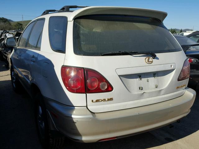 JT6HF10U3Y0148379 - 2000 LEXUS RX 300 WHITE photo 3