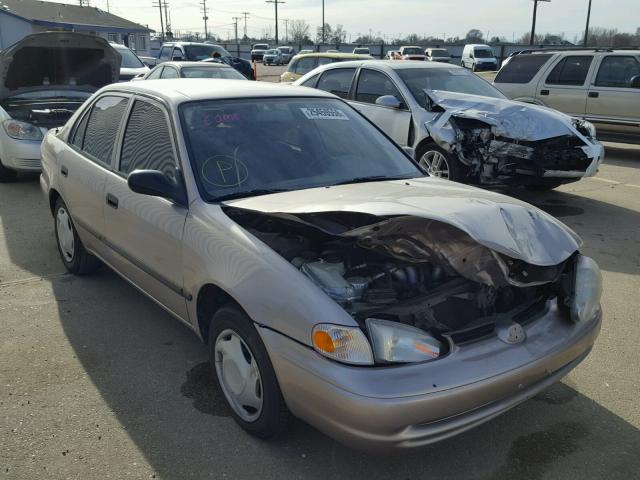 1Y1SK5284YZ426411 - 2000 CHEVROLET GEO PRIZM 金色 照片 1