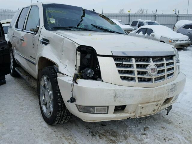 1GYS4BEF4BR241249 - 2011 CADILLAC ESCALADE L WHITE photo 1