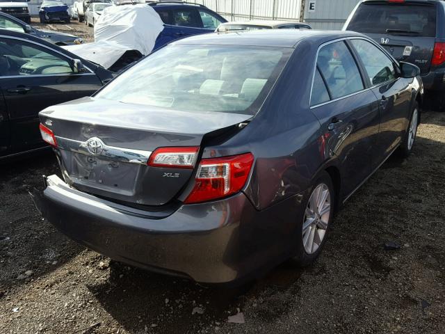 4T4BF1FK0DR318643 - 2013 TOYOTA CAMRY L GRAY photo 4