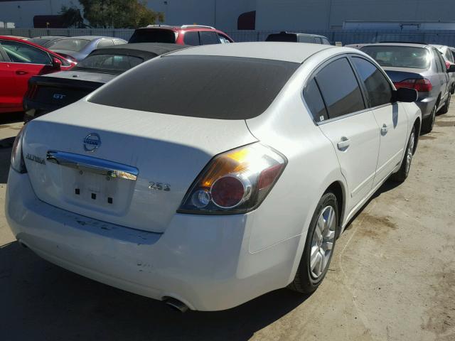 1N4AL2AP6BC181857 - 2011 NISSAN ALTIMA BAS WHITE photo 4