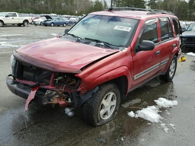 1GNDT13S222530402 - 2002 CHEVROLET TRAILBLAZE RED photo 2