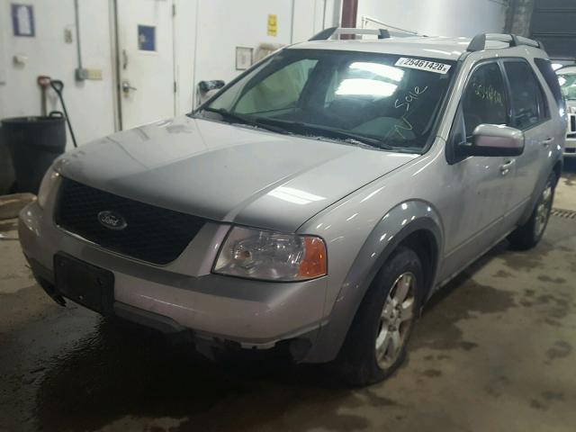 1FMZK05127GA03319 - 2007 FORD FREESTYLE SILVER photo 2