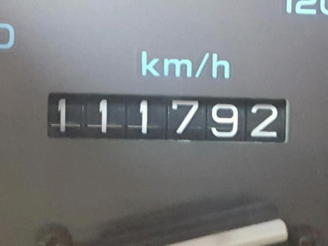 J81RF2362P7538875 - 1993 GEO STORM 白色 照片 8