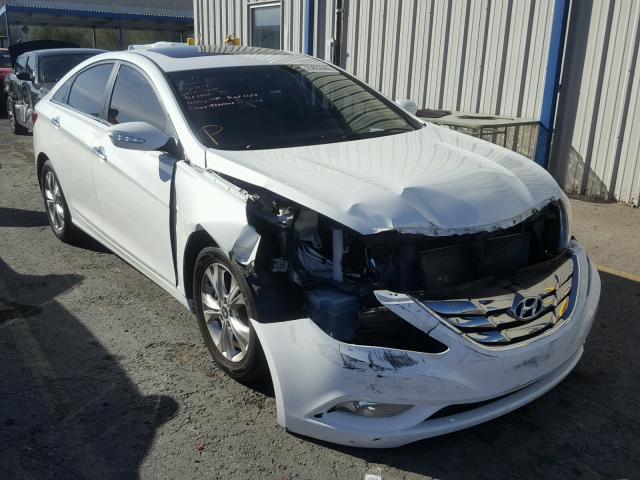 5NPEC4AC6BH040506 - 2011 HYUNDAI SONATA SE WHITE photo 1