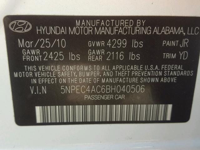 5NPEC4AC6BH040506 - 2011 HYUNDAI SONATA SE WHITE photo 10