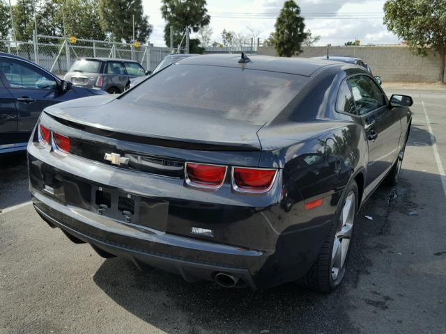 2G1FS1EW4D9149474 - 2013 CHEVROLET CAMARO SS BLACK photo 4