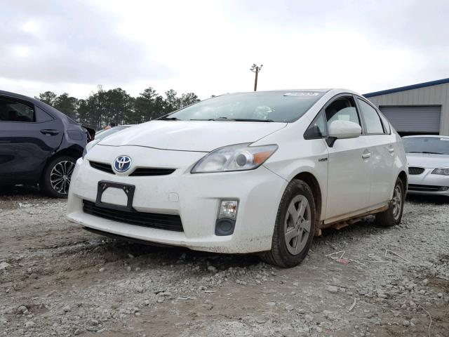 JTDKN3DUXB0324052 - 2011 TOYOTA PRIUS WHITE photo 2