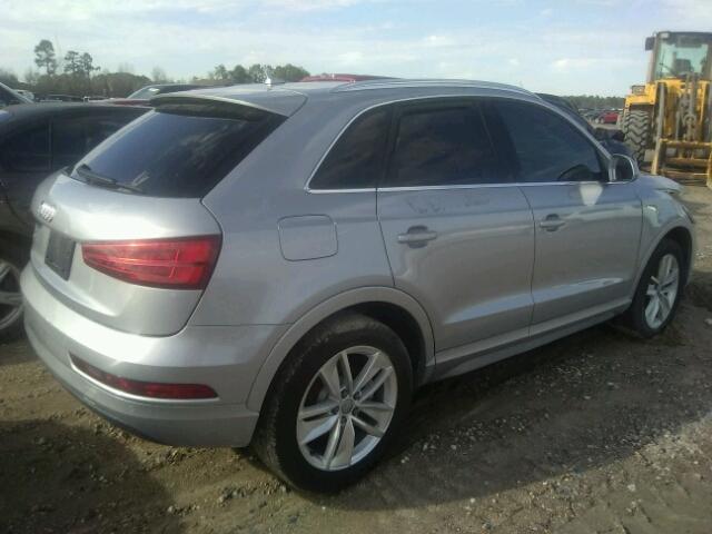 WA1HCCFSXHR004563 - 2017 AUDI Q3 PREMIUM SILVER photo 3