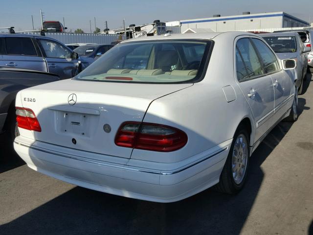 WDBJF65J91B210303 - 2001 MERCEDES-BENZ E 320 WHITE photo 4