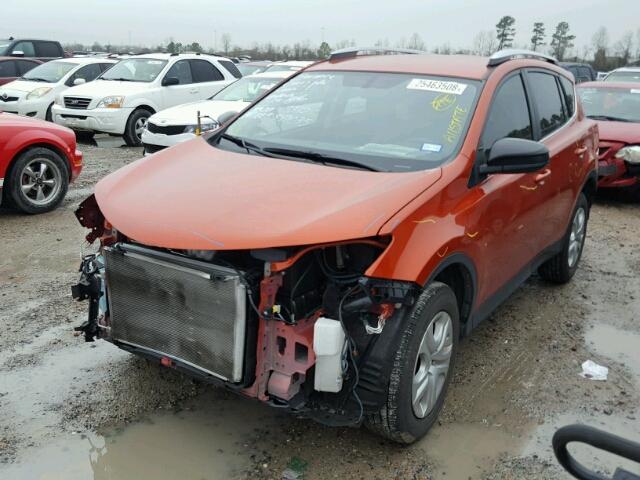 JTMZFREV9FD056096 - 2015 TOYOTA RAV4 LE ORANGE photo 2