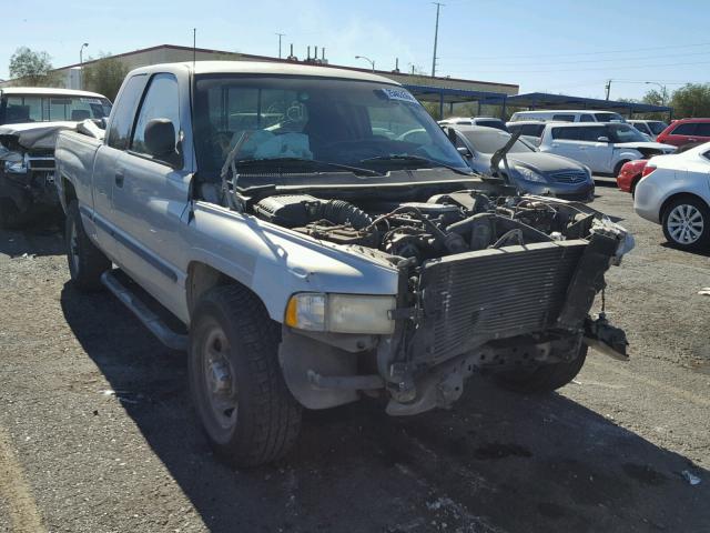 1B7KC23D6WJ109186 - 1998 DODGE RAM 2500 SILVER photo 1