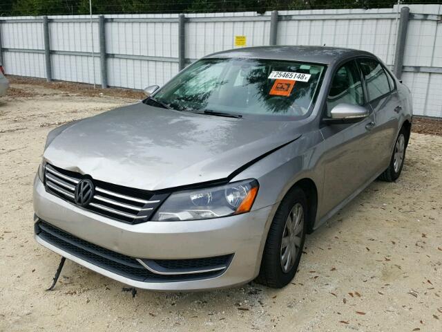 1VWAP7A31CC031193 - 2012 VOLKSWAGEN PASSAT S SILVER photo 2