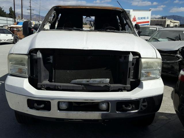 1FTSW21P76EC06605 - 2006 FORD F250 SUPER WHITE photo 9