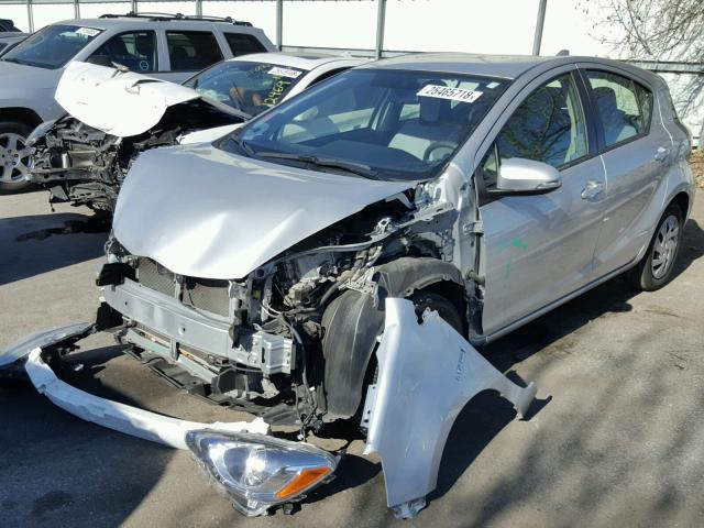 JTDKDTB39F1106567 - 2015 TOYOTA PRIUS C SILVER photo 2