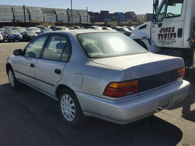 1NXAE09E3PZ000268 - 1993 TOYOTA COROLLA LE SILVER photo 3