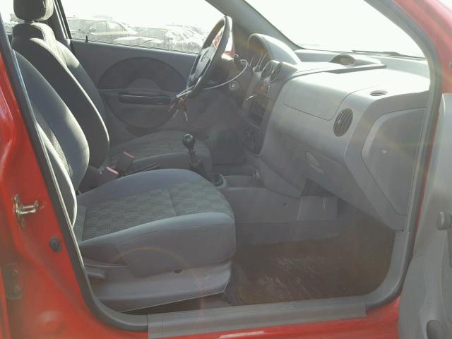 KL1TD52654B155399 - 2004 CHEVROLET AVEO RED photo 5