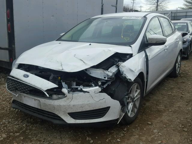 1FADP3F27GL245660 - 2016 FORD FOCUS SE WHITE photo 2