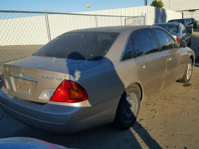 4T1BF28B7YU002580 - 2000 TOYOTA AVALON XL BEIGE photo 4