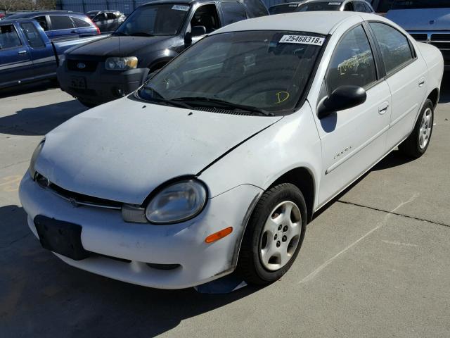 1B3ES46C2YD535121 - 2000 DODGE NEON BASE WHITE photo 2