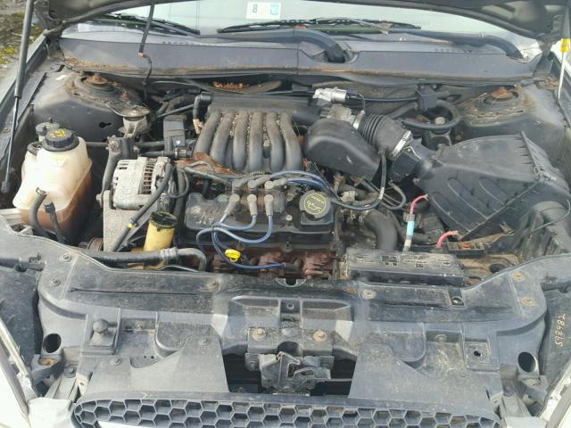 1FAFP55U41G261239 - 2001 FORD TAURUS SES GREEN photo 7