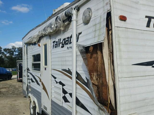 4YDT210224K212694 - 2004 KEYSTONE TAILGATOR WHITE photo 9