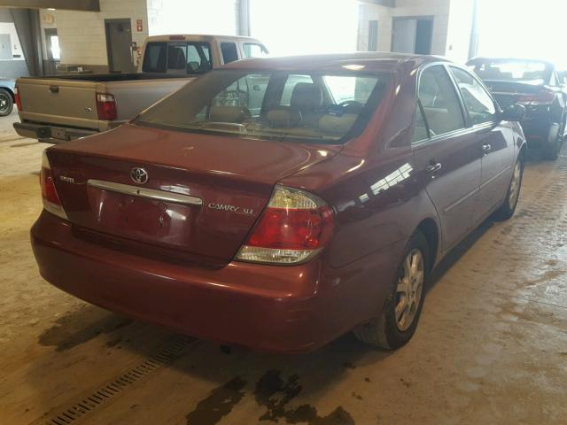 4T1BE30K85U032736 - 2005 TOYOTA CAMRY LE RED photo 4