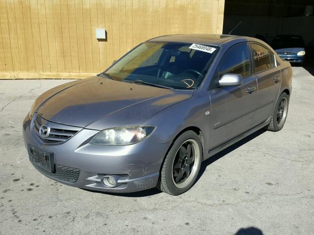 JM1BK323751229188 - 2005 MAZDA 3 S GRAY photo 2