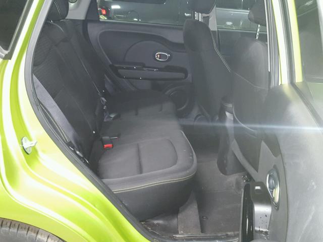 KNDJP3A59E7707754 - 2014 KIA SOUL + GREEN photo 6