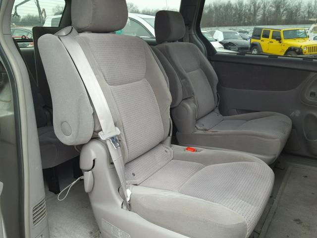 5TDZA23C06S430512 - 2006 TOYOTA SIENNA CE TAN photo 6