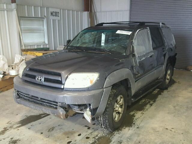 JTEBU14R430002846 - 2003 TOYOTA 4RUNNER SR GRAY photo 2