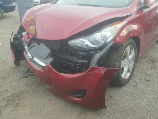 5NPDH4AE3DH312382 - 2013 HYUNDAI ELANTRA GL RED photo 9