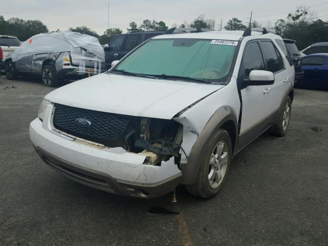 1FMDK021X7GA20867 - 2007 FORD FREESTYLE WHITE photo 2