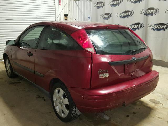 3FAFP31302R233871 - 2002 FORD FOCUS ZX3 RED photo 3