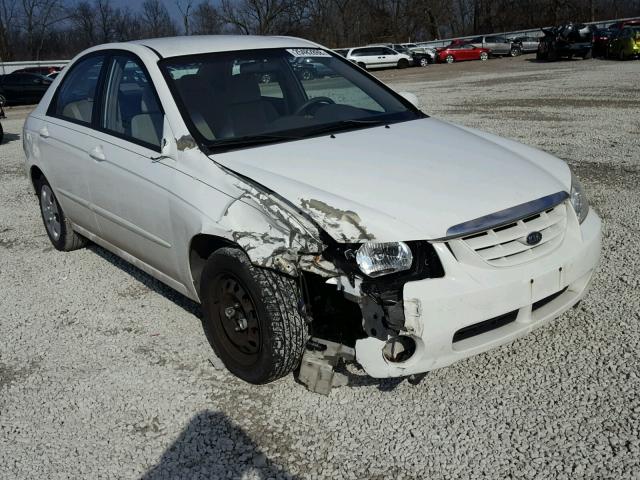 KNAFE121X65351840 - 2006 KIA NEW SPECTR WHITE photo 1