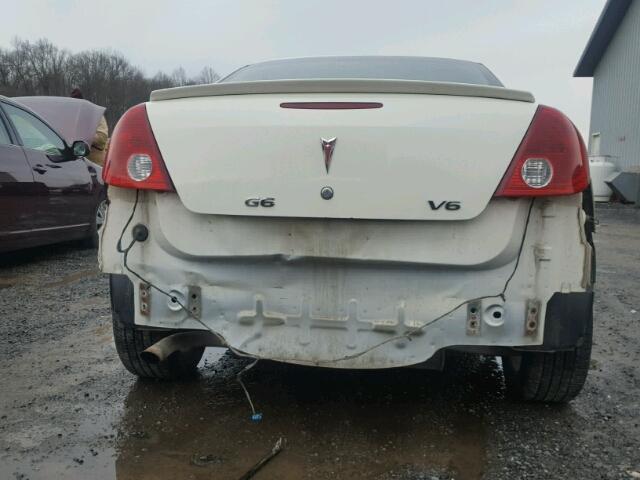 1G2ZG58N474140866 - 2007 PONTIAC G6 BASE WHITE photo 9