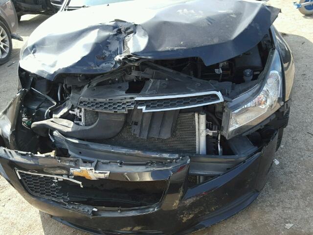 1G1PF5S91B7227299 - 2011 CHEVROLET CRUZE LT BLACK photo 9