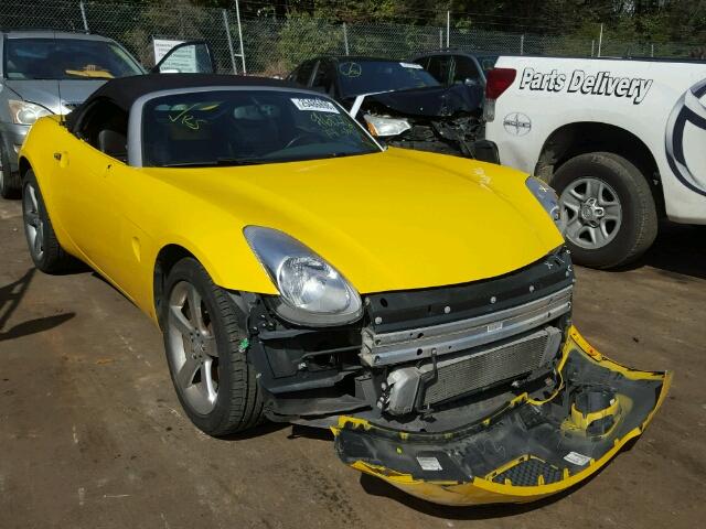 1G2MF35X28Y111612 - 2008 PONTIAC SOLSTICE G YELLOW photo 1