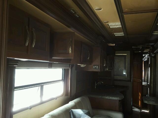 4UZFCGBG7GCHW0406 - 2016 FREIGHTLINER X LINE MOT 双色 照片 6