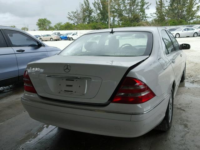 WDBNG70J6YA103480 - 2000 MERCEDES-BENZ S 430 WHITE photo 4