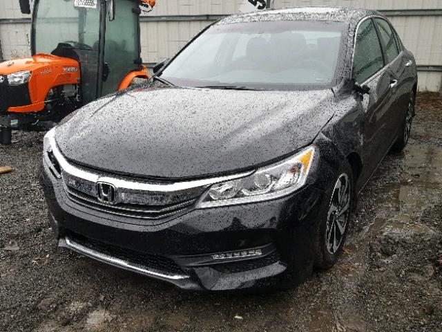 1HGCR2F04HA167815 - 2017 HONDA ACCORD EX BLACK photo 2