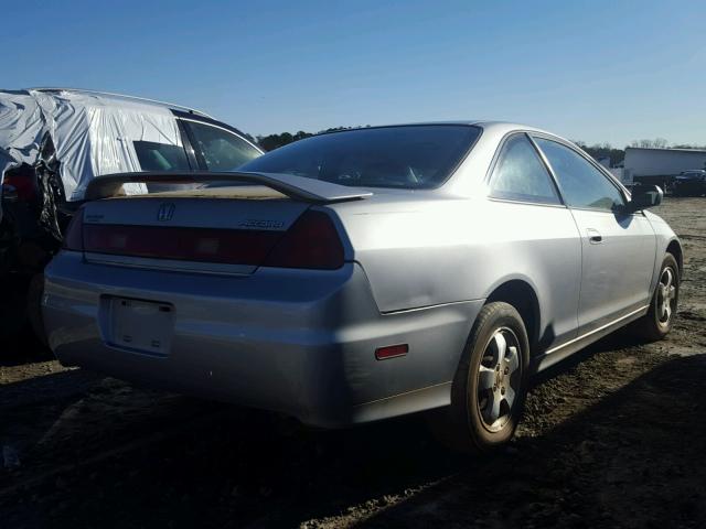 1HGCG32732A000982 - 2002 HONDA ACCORD EX SILVER photo 4