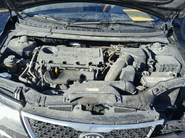 KNAFU4A24C5605441 - 2012 KIA FORTE EX BLACK photo 7