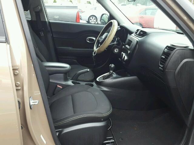 KNDJP3A57E7043874 - 2014 KIA SOUL + TAN photo 5