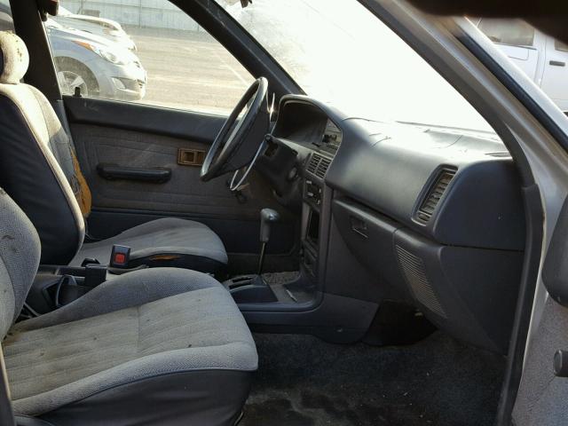 JT2AE94A4L3379786 - 1990 TOYOTA COROLLA DL SILVER photo 5