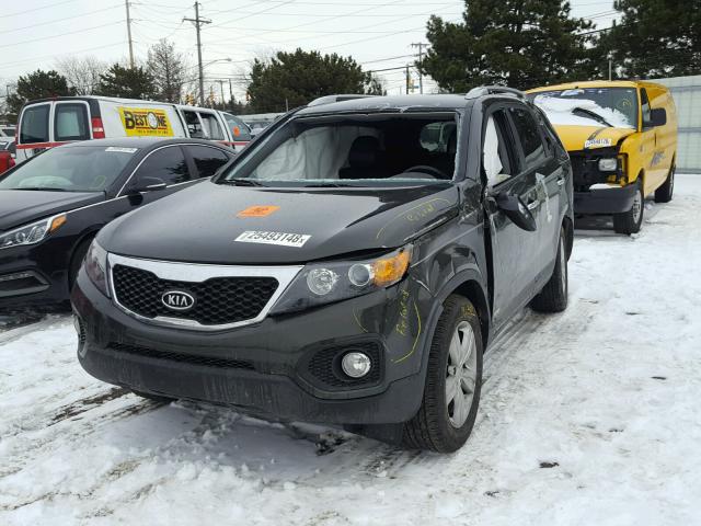 5XYKUCA67CG262808 - 2012 KIA SORENTO EX GREEN photo 2