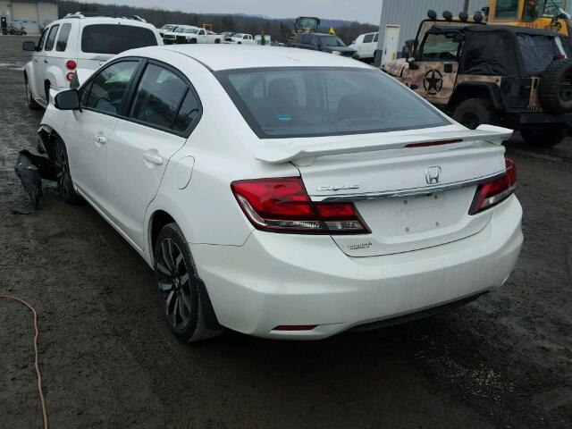 19XFB2F96FE258724 - 2015 HONDA CIVIC EXL WHITE photo 3