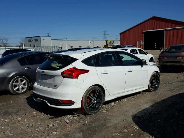 1FADP3L98HL226814 - 2017 FORD FOCUS ST WHITE photo 4