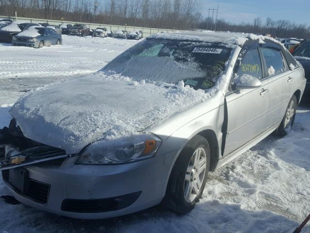 2G1WB5EN8A1174175 - 2010 CHEVROLET IMPALA LT SILVER photo 2