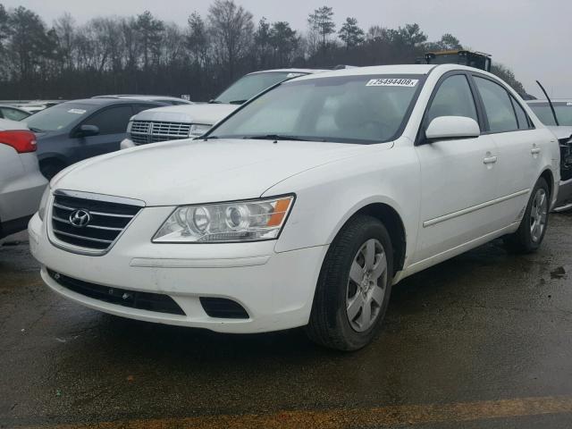 5NPET46C29H474019 - 2009 HYUNDAI SONATA GLS WHITE photo 2